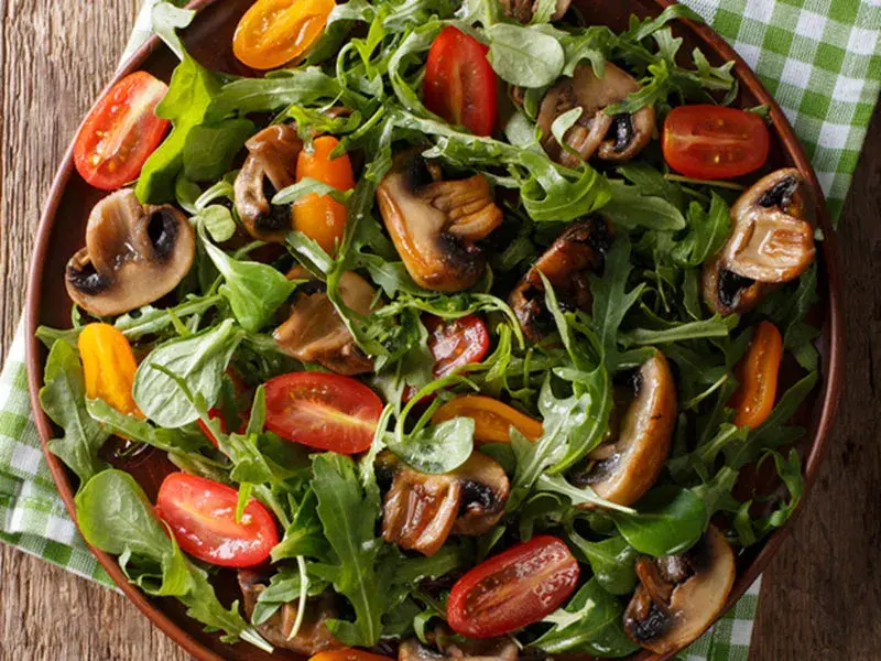 Dein perfekter Rucolasalat: Rezepte, Dressings & Tipps vom Profi