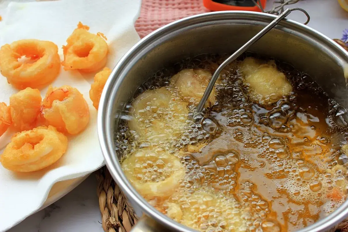Receta de calamar a la romana: fácil y crujiente para sorprender