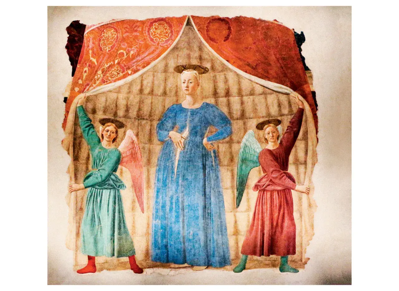 Dwie anielice podtrzymują zasłonę, odsłaniając Madonnę w błękitnej sukni. Dzieło Piero della Francesca.