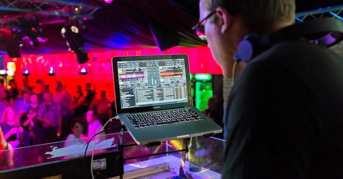 Mikser DJ-ski analogowy czy cyfrowy - co wybrać?