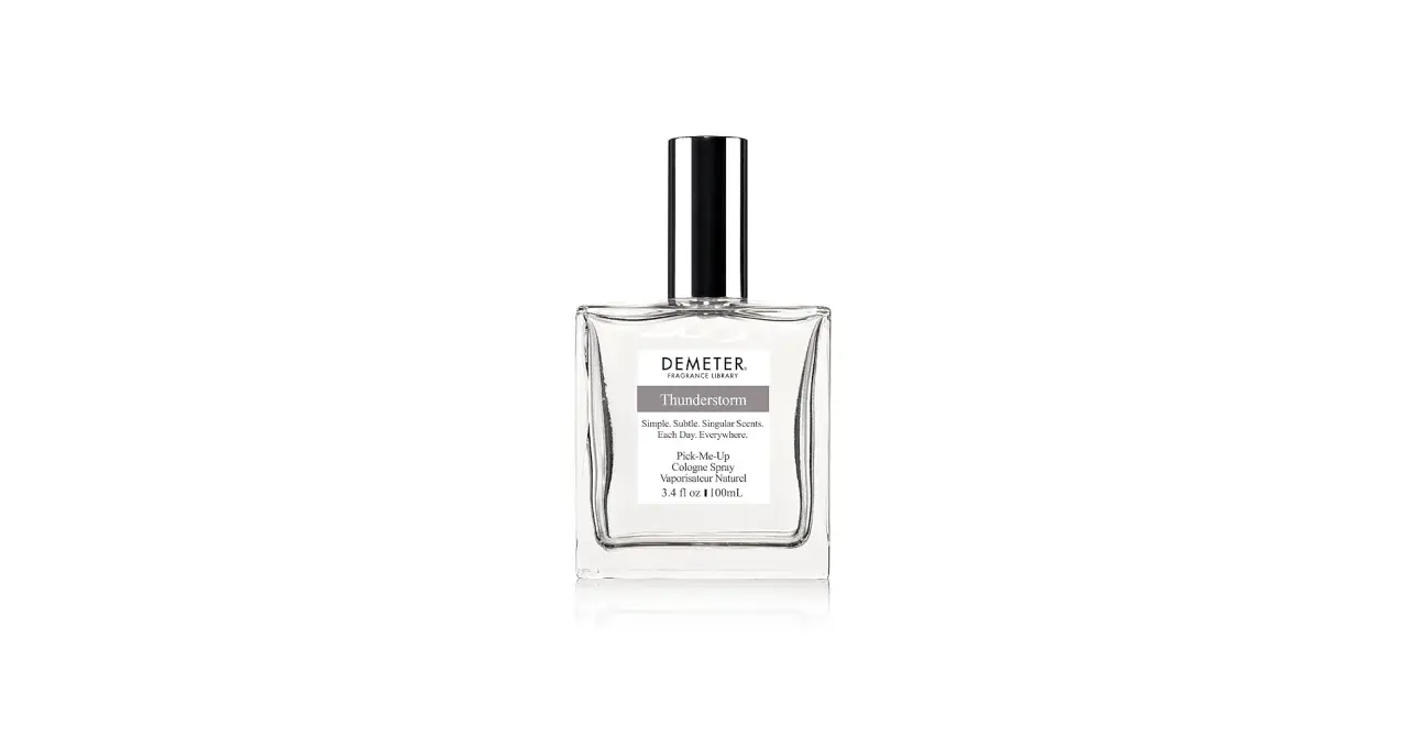 Szklana buteleczka perfum Demeter "Thunderstorm" z metalową nakrętką. Zapach przywołuje atmosferę burzy.
