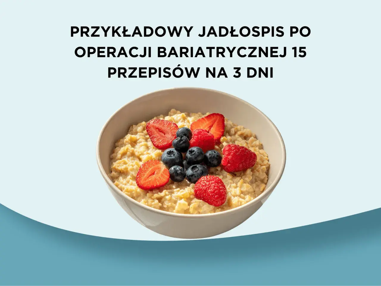 Miseczka owsianki z jagodami i truskawkami.