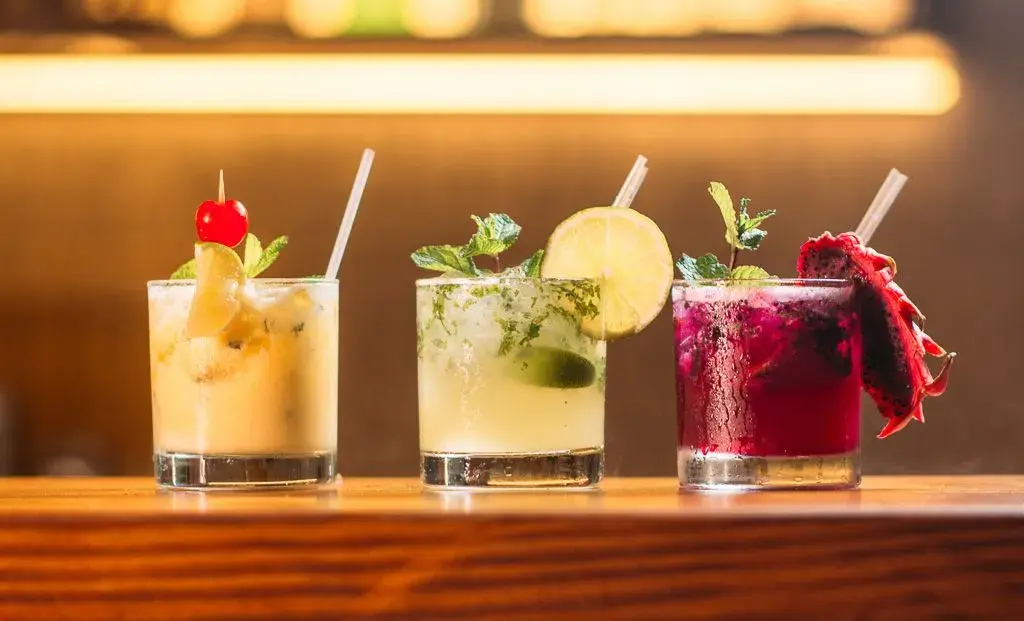Najlepsze drinki z likierem kokosowym, które musisz spróbować teraz