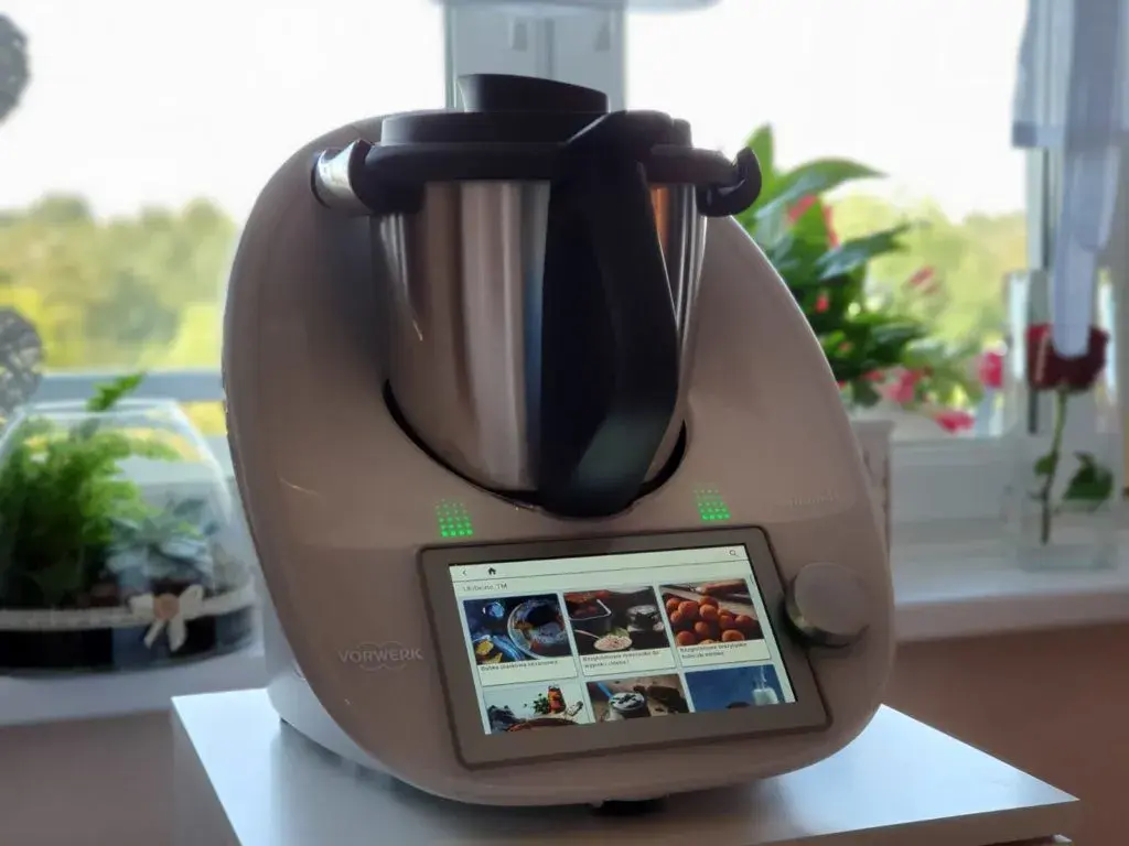 Jak włączyć Thermomix TM6 - proste kroki, które musisz znać