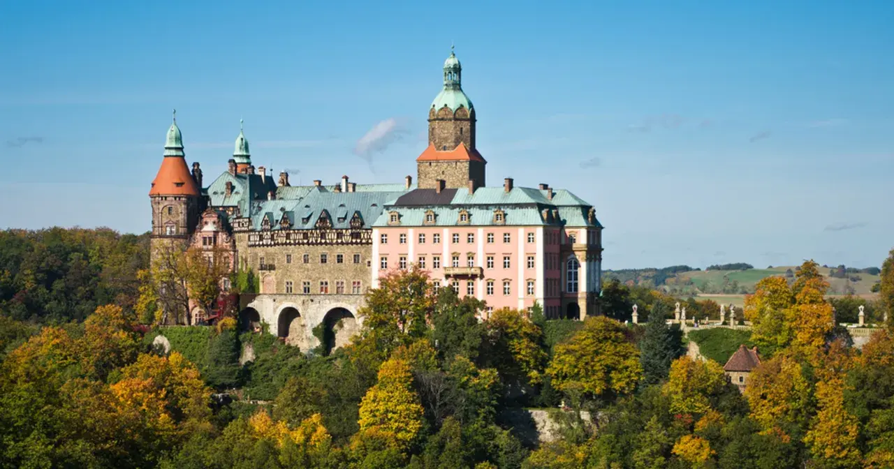 Kamienna Góra: Odkryj tajemnice i atrakcje Dolnego Śląska!