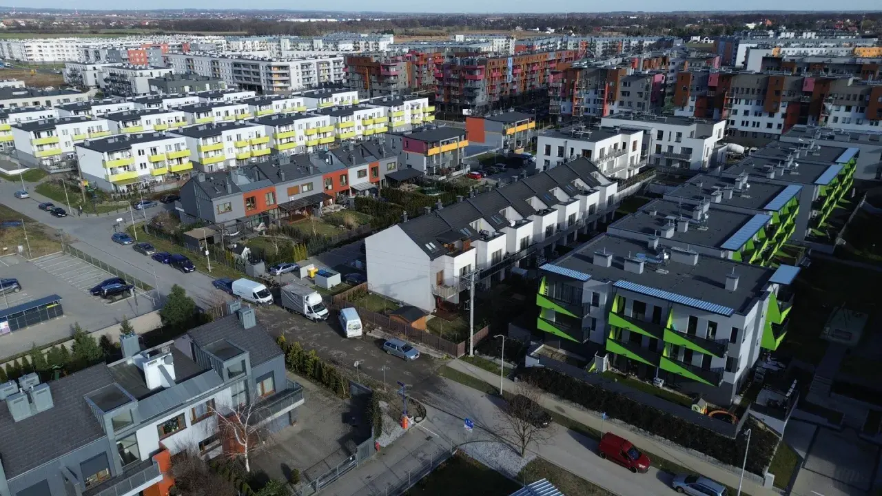 Zgłoszenie nieruchomości we Wrocławiu: Przewodnik krok po kroku (IN-1/DN-1)