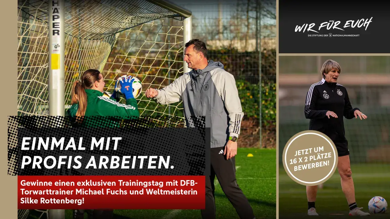 Torwarttraining mit DFB-Torwarttrainer Michael Fuchs und Weltmeisterin Silke Rottenberg.