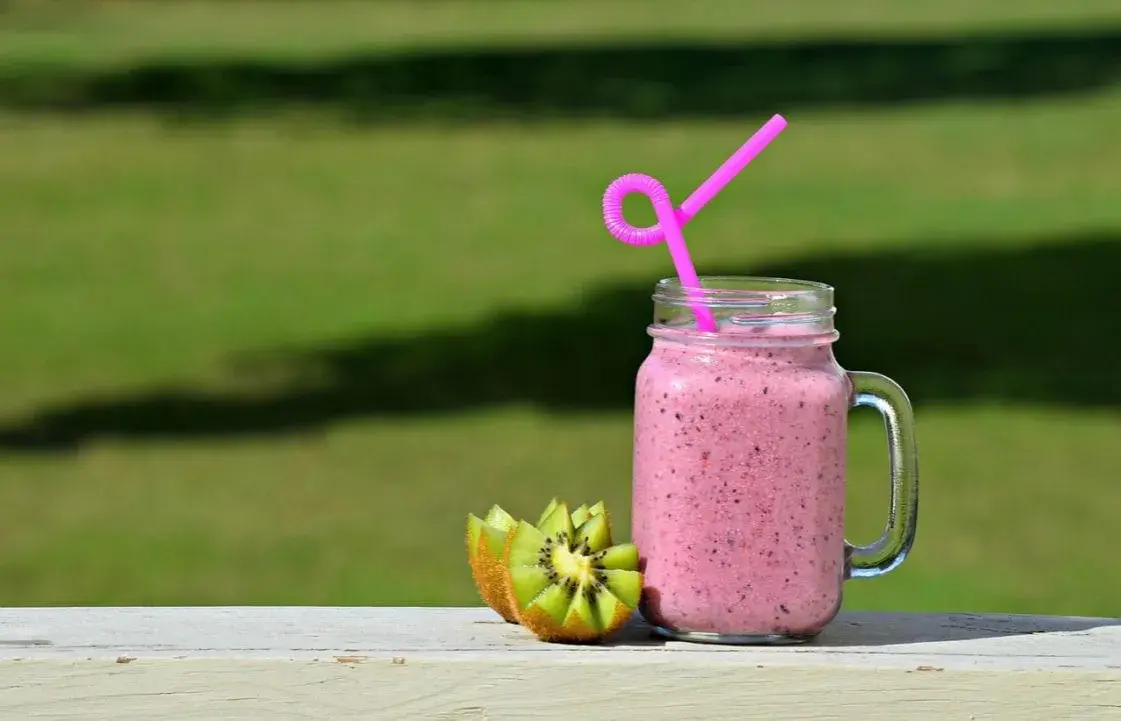 Przepis na zdrowe smoothie, które odmieni twoje codzienne nawyki żywieniowe