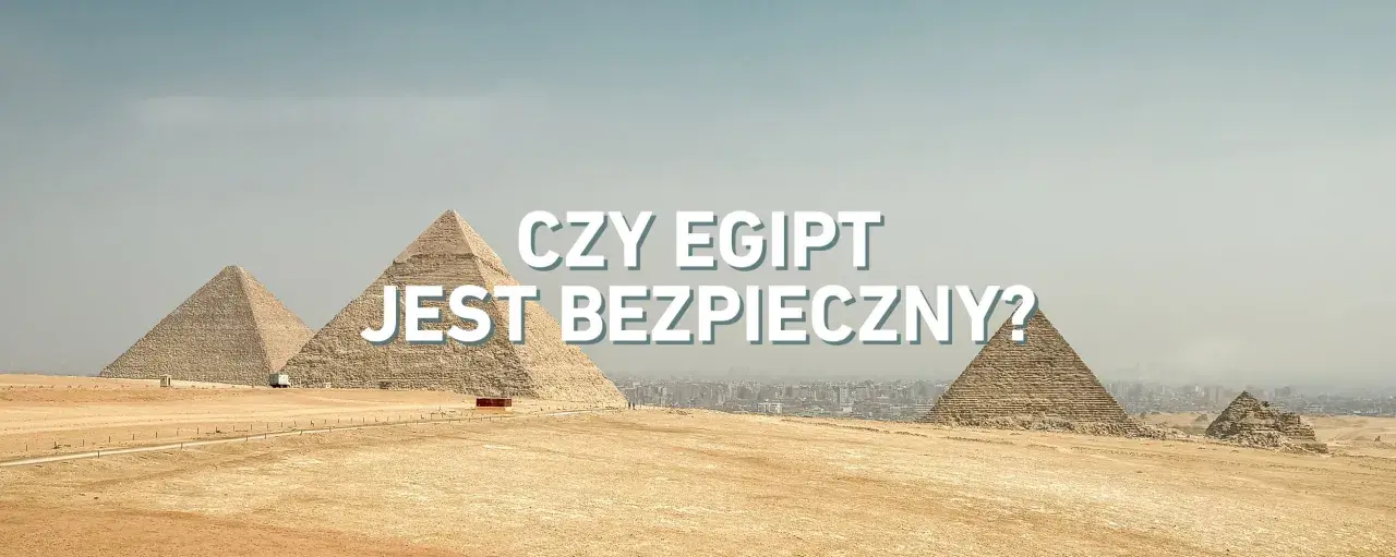 Piramidy w Egipcie na tle miasta. Czy w Egipcie jest teraz bezpiecznie?