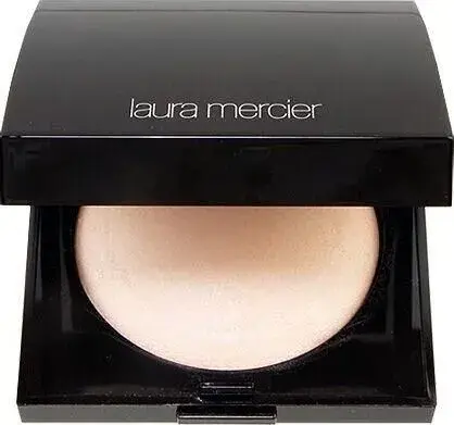 Laura Mercier puder rozświetlający – właściwości, opinie i najlepsze sposoby aplikacji
