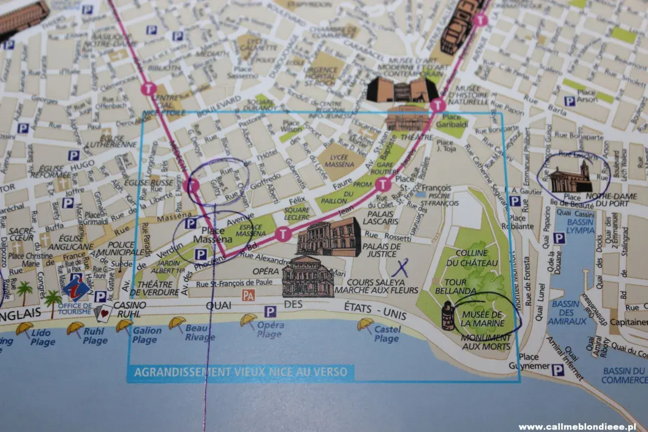 Mapa Nicei z zaznaczonymi atrakcjami: Place Masséna, Muzeum Sztuki Nowoczesnej i Współczesnej, Stary Port.