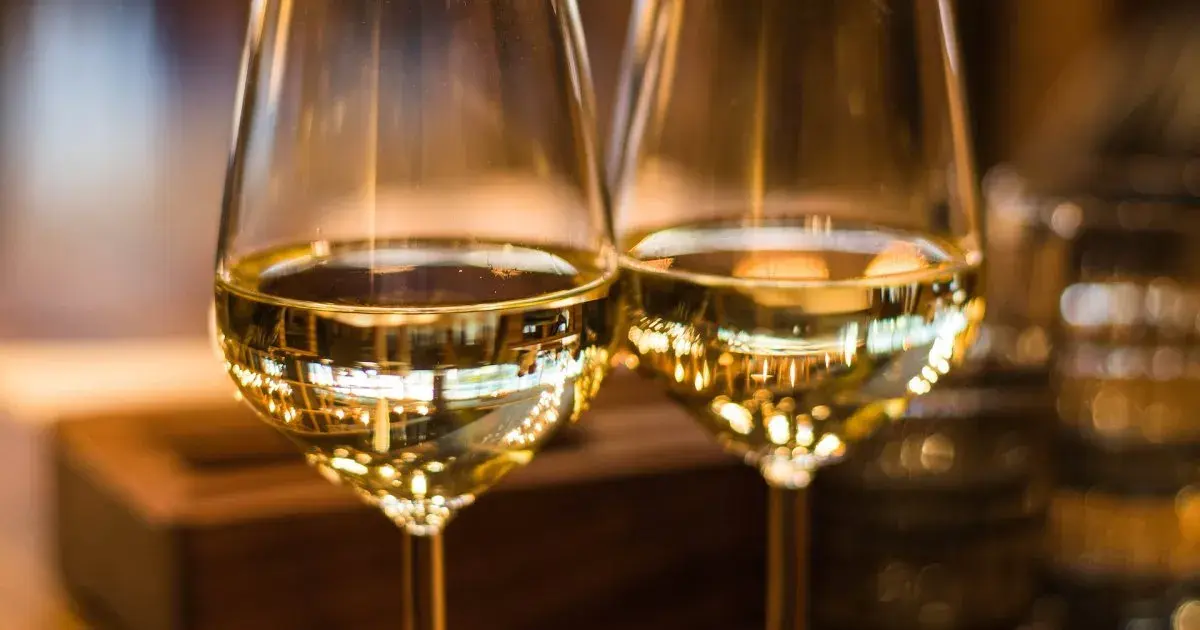 Jakie wino do cielęciny? Odkryj idealne parowanie dla potraw