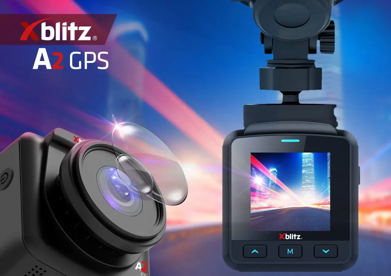 Wideorejestrator Xblitz A2 GPS nagrywa drogę, pokazując jak długo można rejestrować trasę.