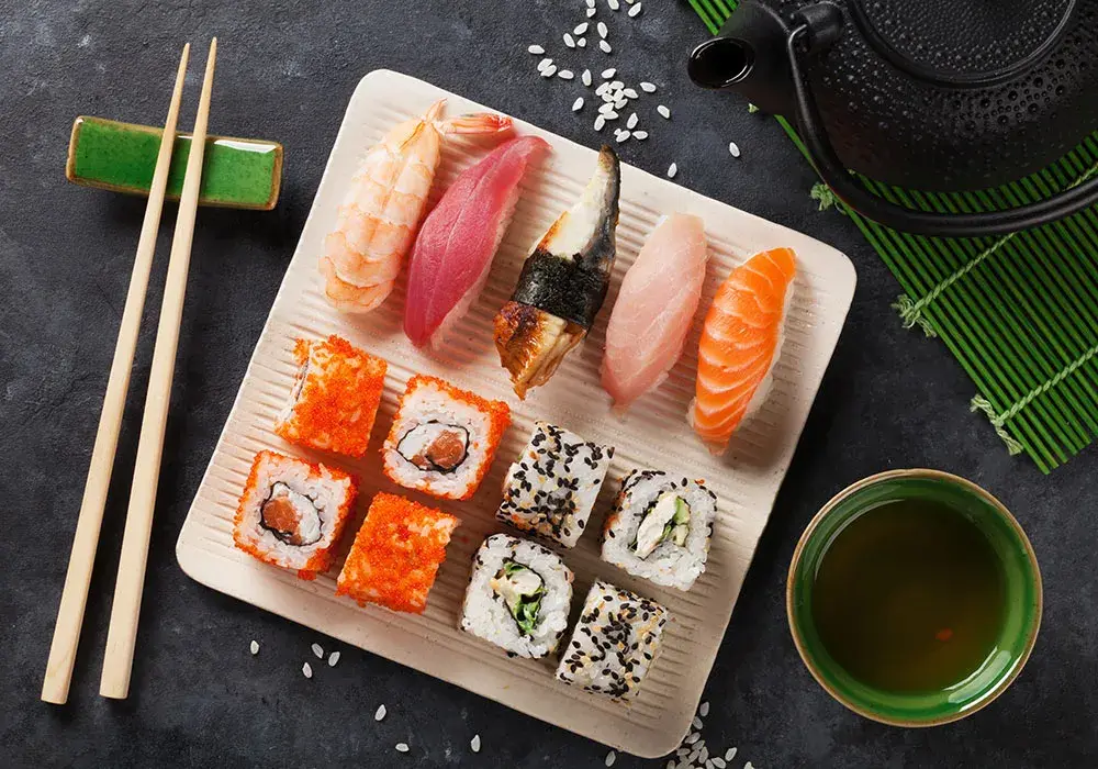 Jak wygląda sushi? Przewodnik po rodzajach i dodatkach na talerzu
