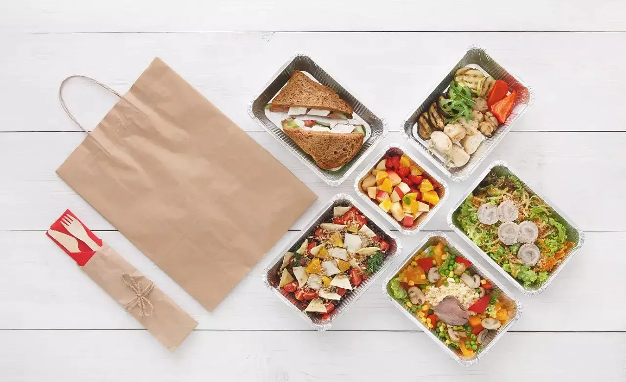 Czy catering dietetyczny się opłaca? Koszty, korzyści i mity do obalenia