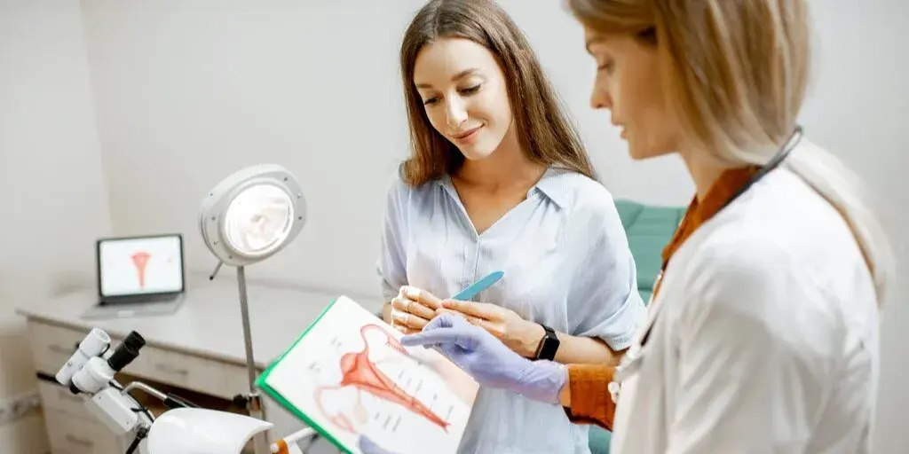 Czy endometrioza zagraża ciąży? Poznaj ryzyka i możliwe rozwiązania
