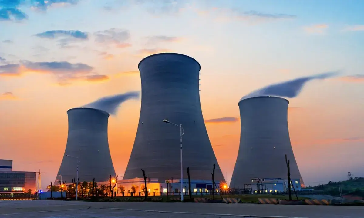 Ile kosztuje wybudowanie elektrowni atomowej? Szczegóły i analizy kosztów