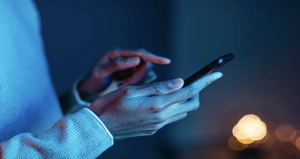 Odpowiedzialna rozrywka cyfrowa: 5 konkretnych kroków, które mogą podjąć platformy online