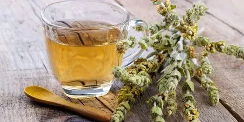 Jak zrobić grecką herbatę górską: prosty przepis na aromatyczny napar