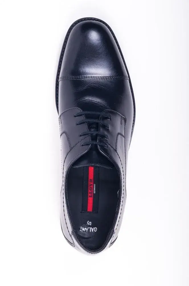 Lloyd buty co to za firma – historia, jakość i wyjątkowe modele obuwia