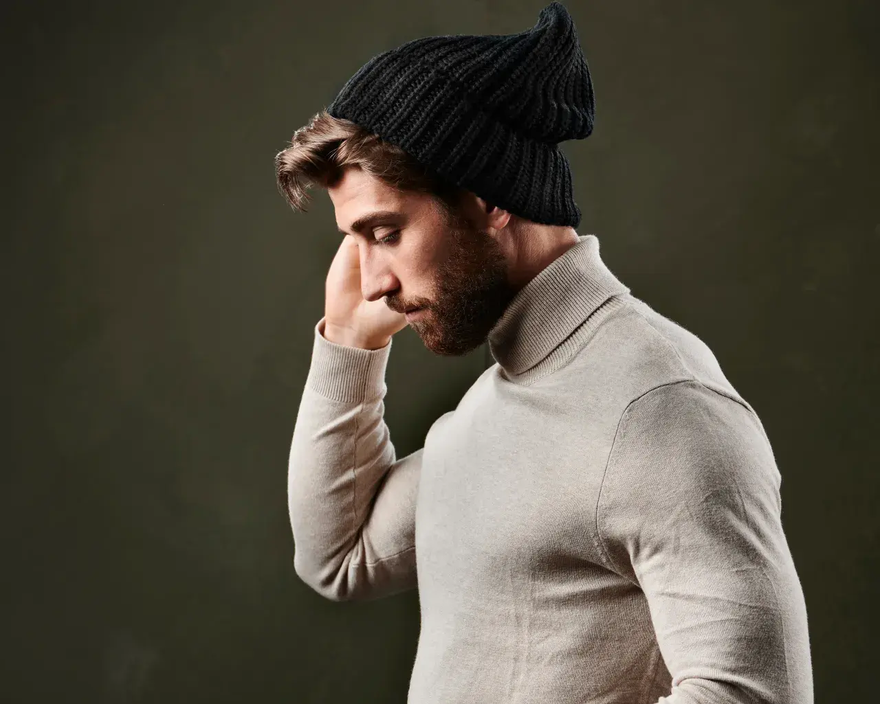 Czapka beanie co to jest? Poznaj jej styl, cechy i historię