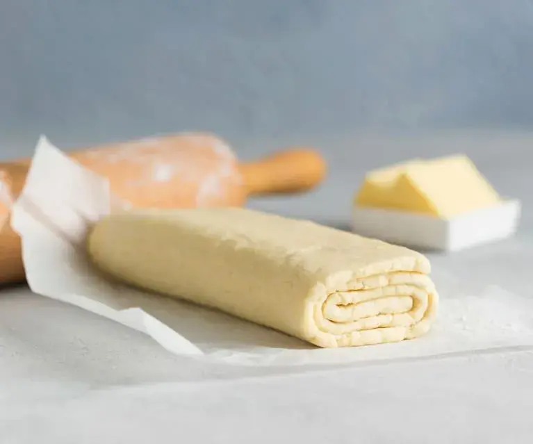 Najlepszy przepis na domowe ciasto francuskie bezglutenowe krok po kroku