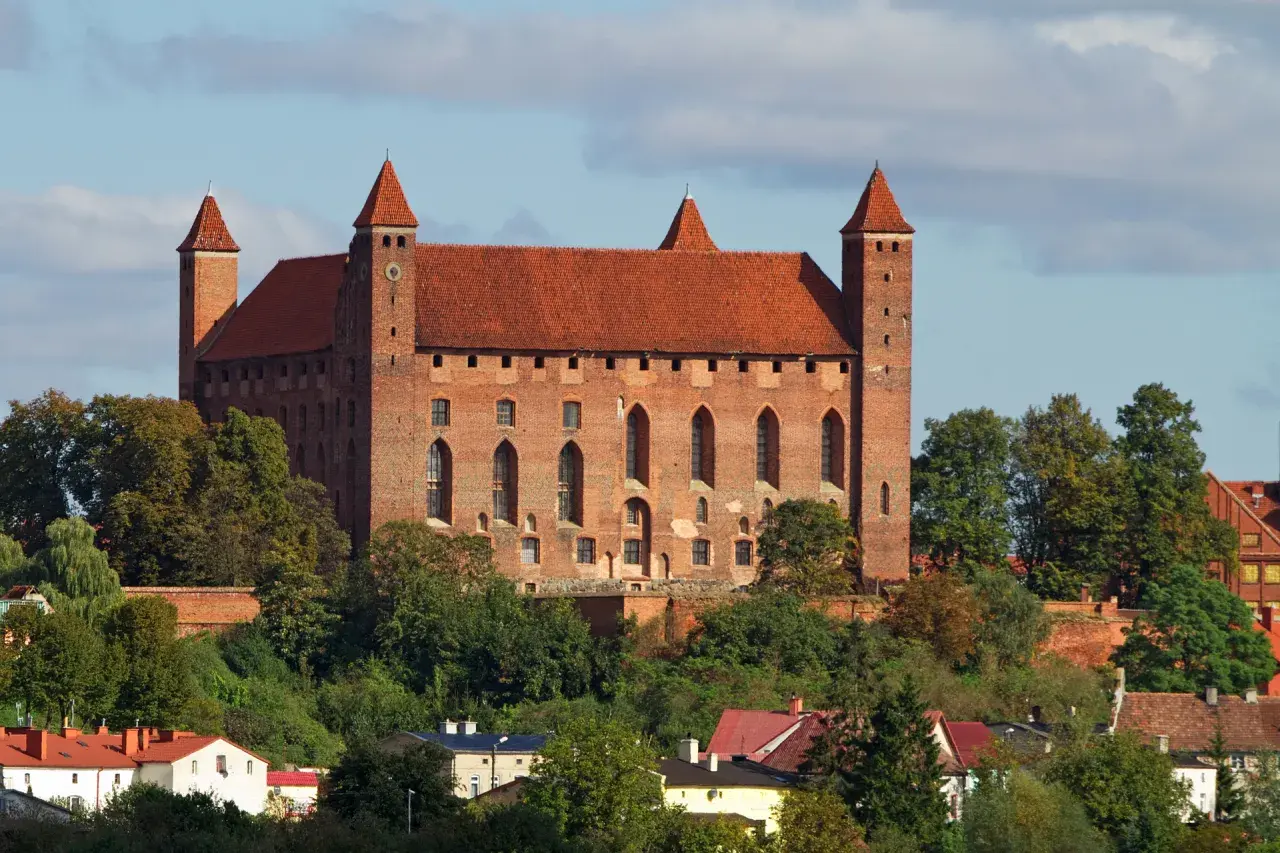 Zamek w Malborku – największy zamek w Polsce pełen historii i tajemnic