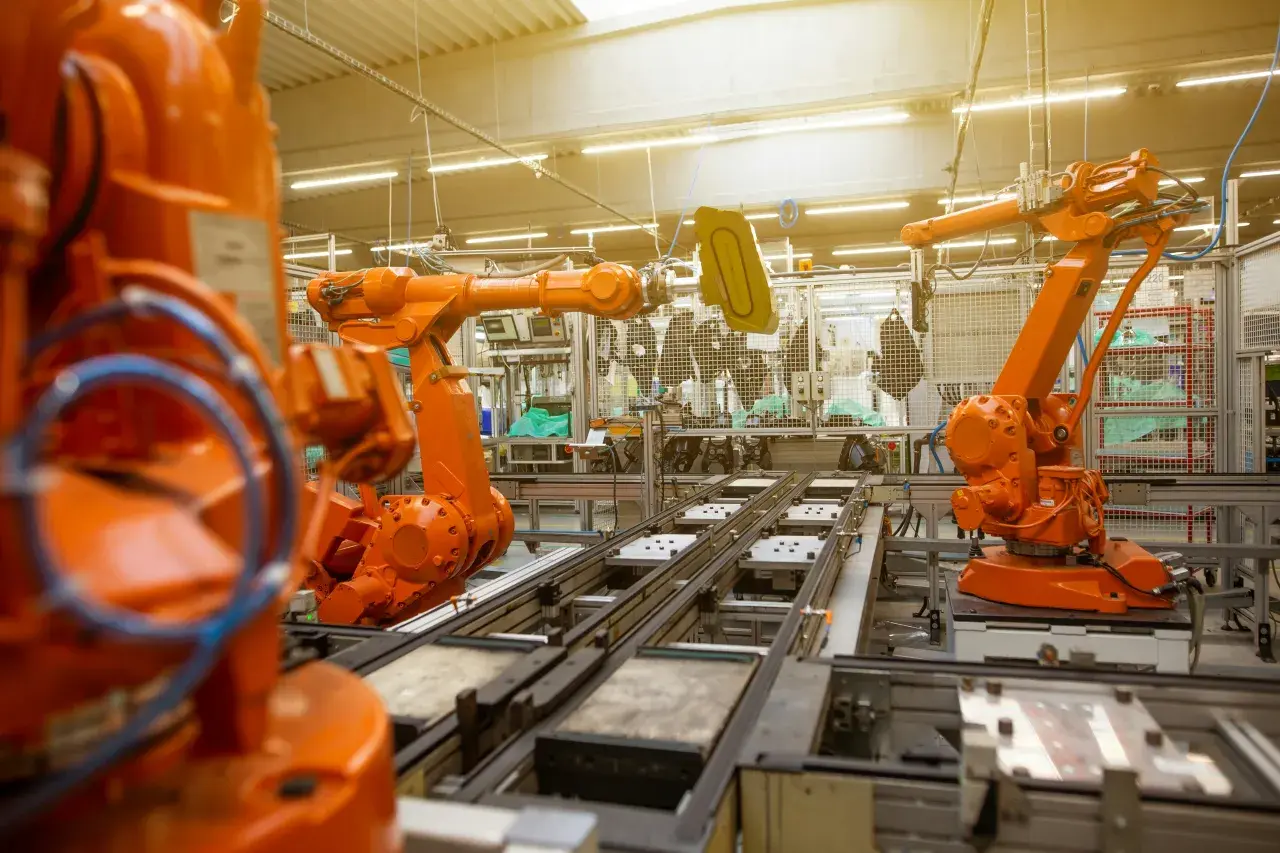 Automatyzacja produkcji w praktyce – jak automatyzacja zwiększa efektywność?