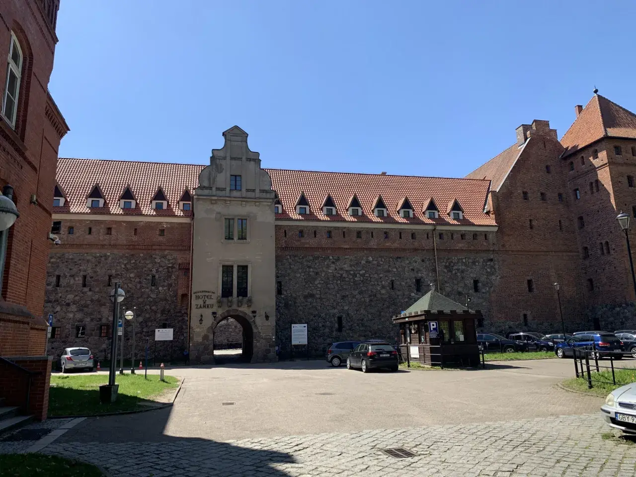 Zamek w Bytowie zwiedzanie: odkryj tajemnice i atrakcje tego miejsca