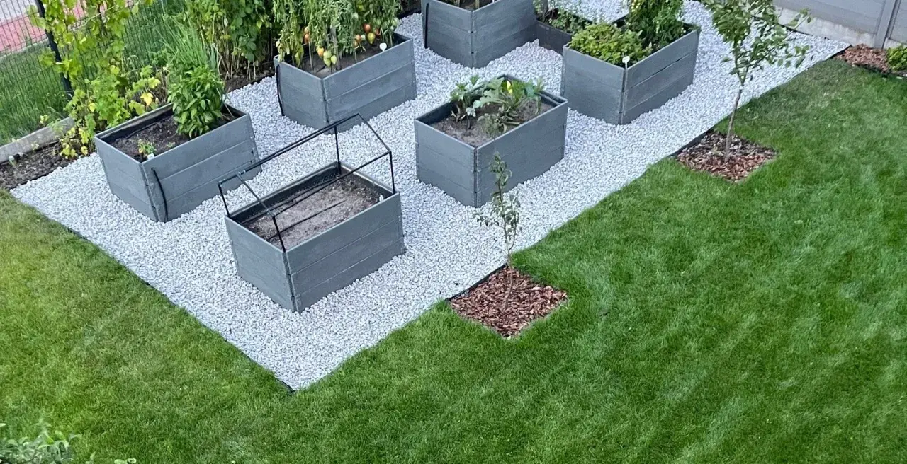 Jak samodzielnie zrobić skrzynię ogrodową na warzywa: prosty poradnik DIY