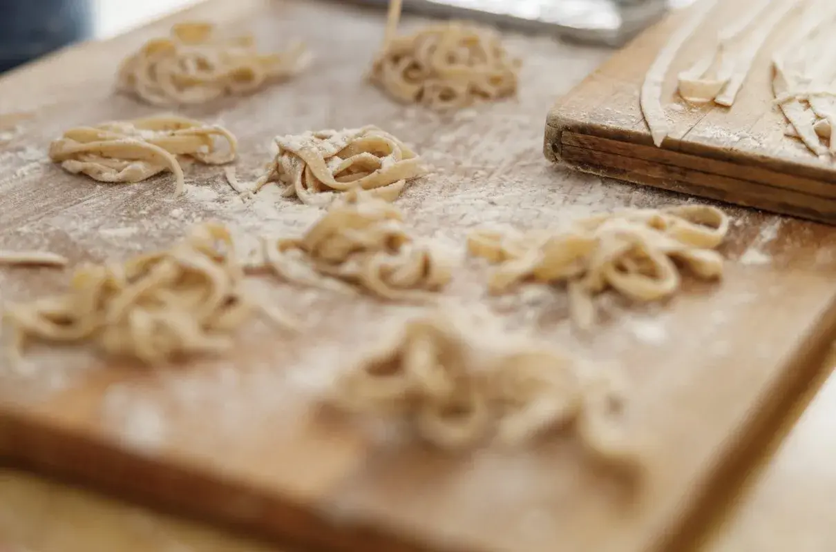 Jak gotować makaron ramen, aby uzyskać idealną konsystencję i smak