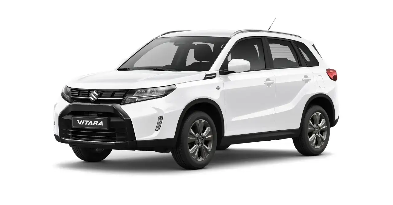 Biały Suzuki Vitara 2025, gotowy na przygody. Stylowy SUV z czarnymi akcentami i nowoczesnymi światłami.