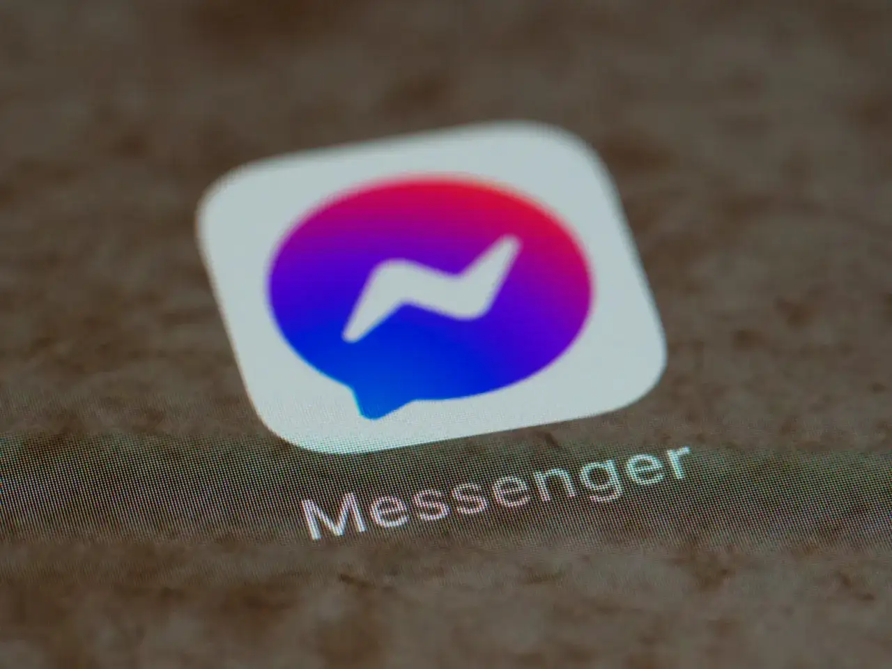 Ikona Messengera. Zastanawiasz się, czy można ukryć aktywność na Messengerze?