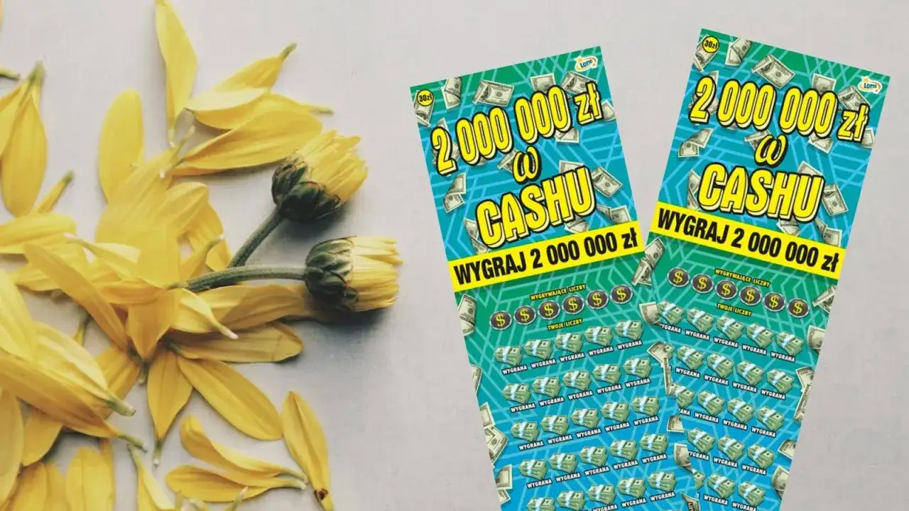 Dwie zdrapki "2 000 000 zł w Cashu" obok żółtych płatków. Co zrobić w przypadku awarii terminala Lotto podczas sprawdzania zdrapki?