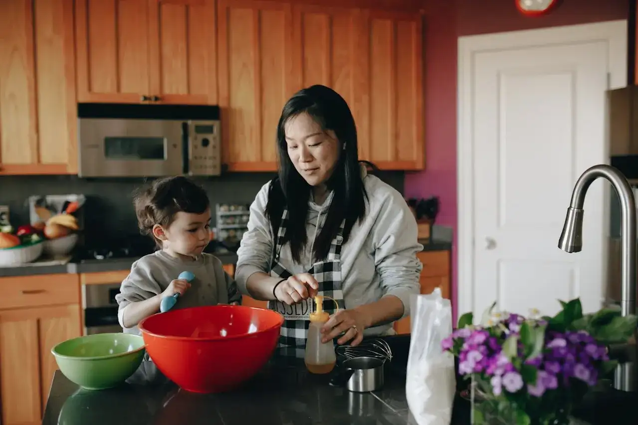Kitchen helper – co to jest i jak inspiruje dzieci do gotowania?