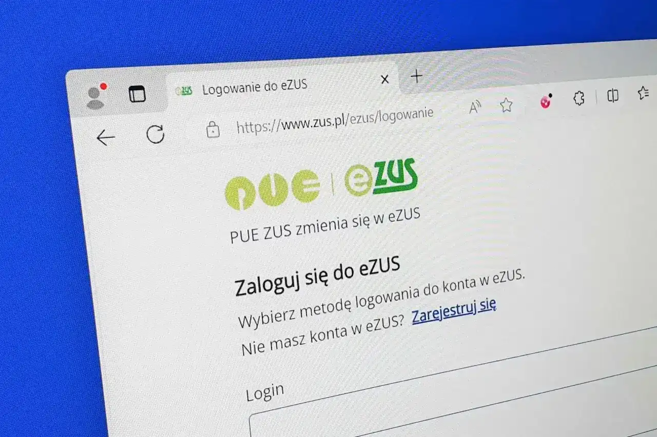 Ekran logowania do eZUS. PUE ZUS zmienia się w eZUS. Wybierz metodę logowania do konta w eZUS. Zarejestruj się.