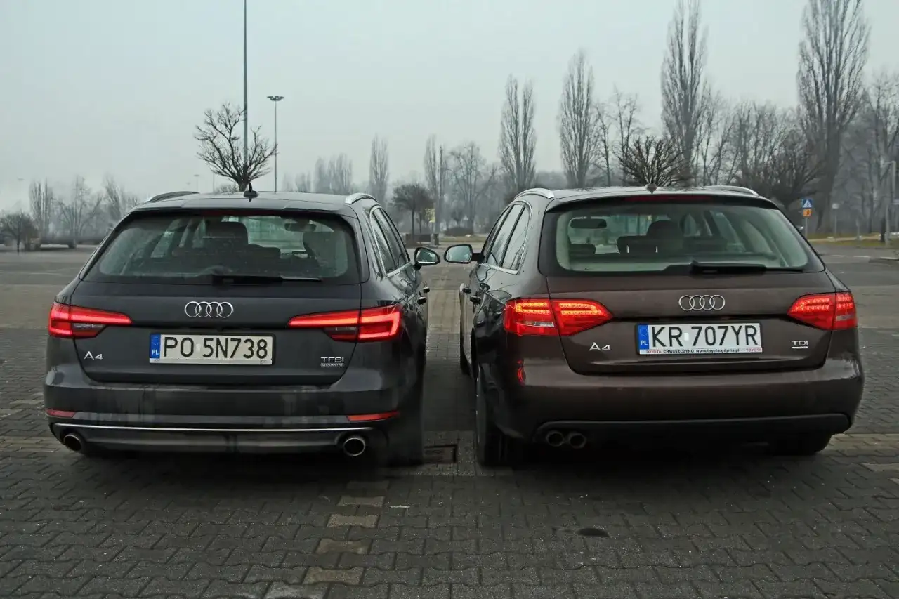 Dwa Audi A4 Avant stoją obok siebie. Wymiary tych modeli są podobne, co widać na zdjęciu.