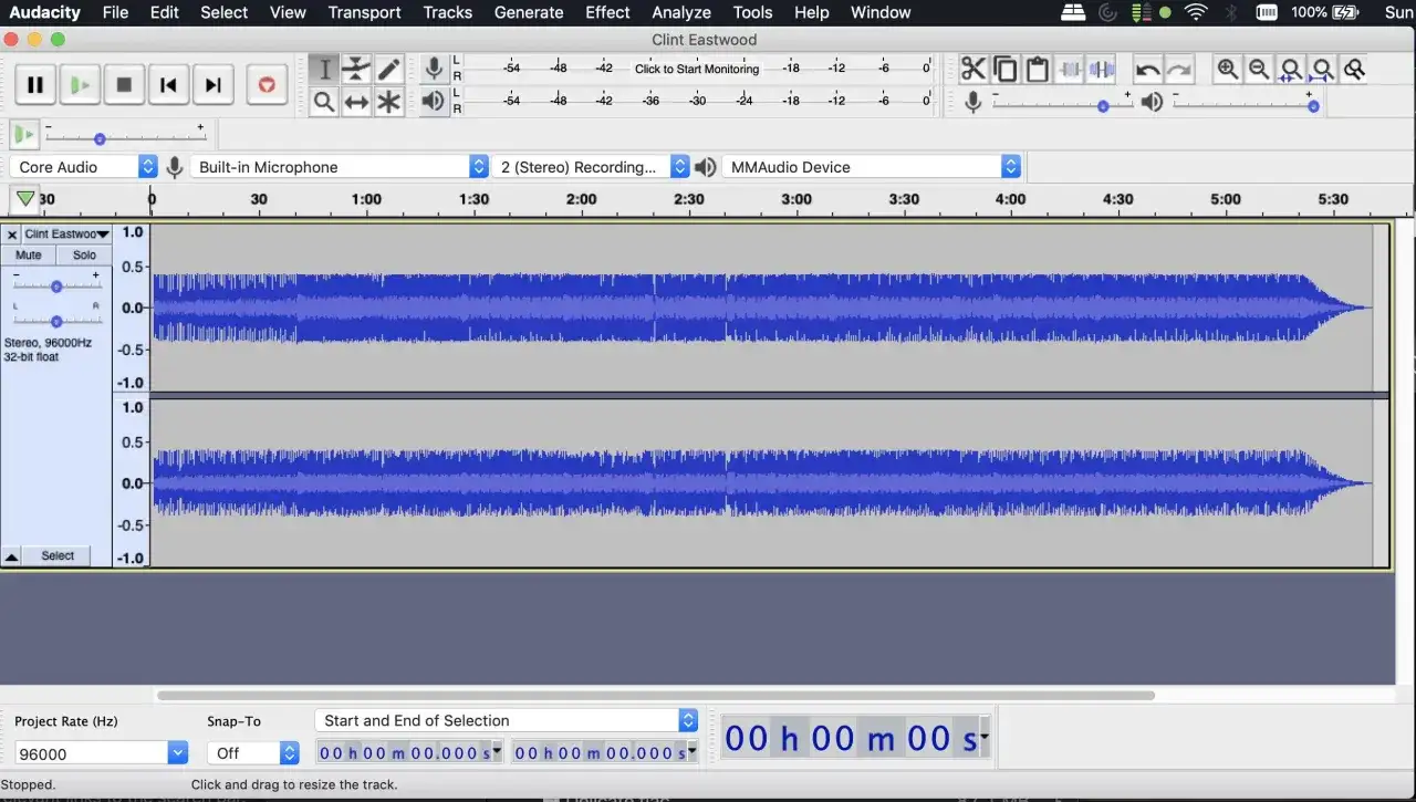 Nagrywanie dźwięku z komputera w programie Audacity. Widoczne dwie ścieżki audio z falami dźwiękowymi.
