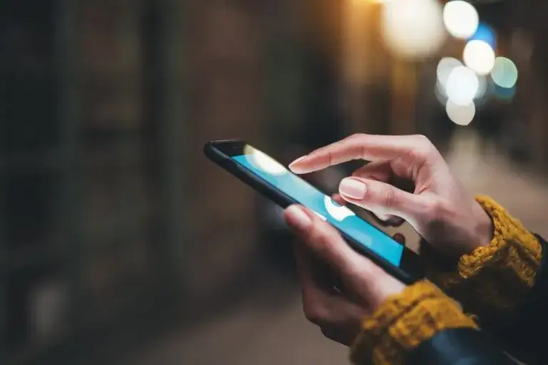 Czemu nie mam zasięgu w telefonie? Oto najczęstsze przyczyny i rozwiązania