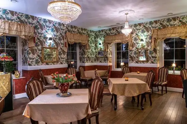 Gdzie zjeść w Lądku-Zdroju? Odkryj najlepsze restauracje i smaki