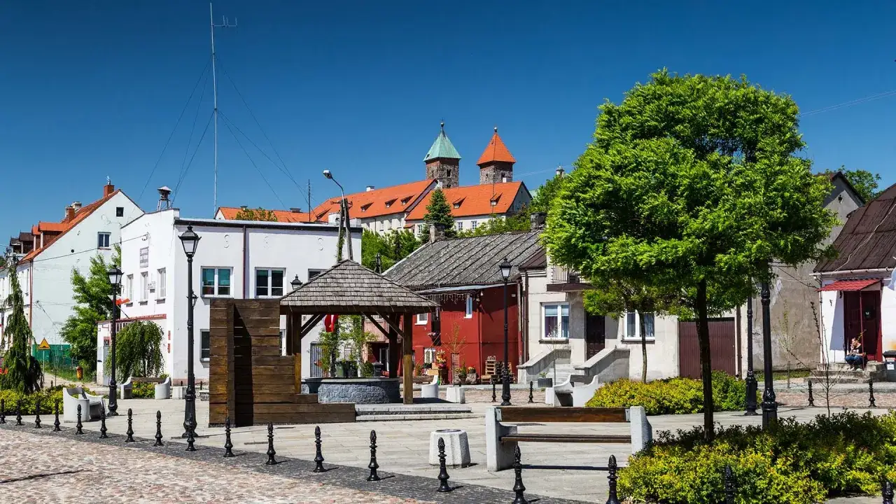 Czerwińsk nad Wisłą atrakcje - odkryj ukryte skarby i przygody