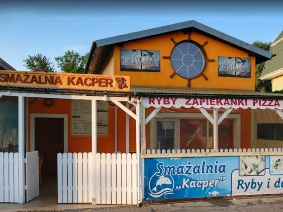 Gdzie zjeść w Chłopach? Odkryj najlepsze lokale z rybami i tradycją