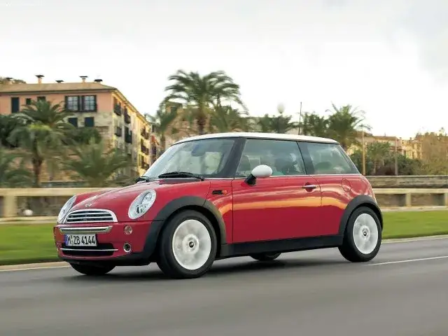 Jaki silnik do Mini Coopera? Porównanie i opinie użytkowników