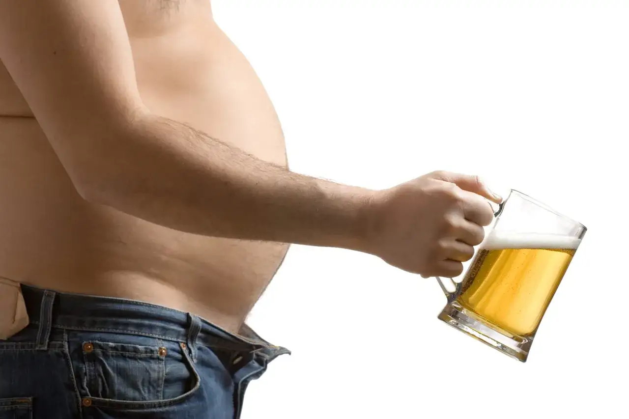 Czy od alkoholu się tyje? Odkryj prawdę o kaloriach i wadze