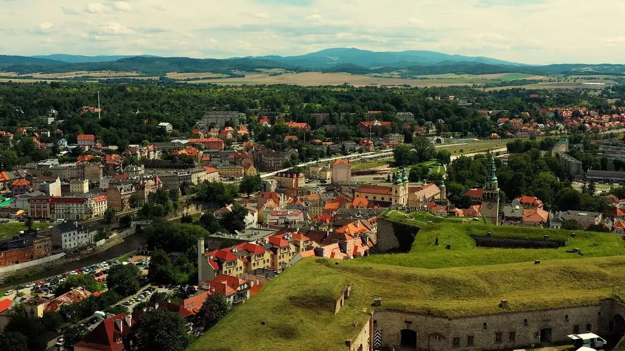 Kudowa-Zdrój atrakcje – odkryj ukryte skarby i niezapomniane miejsca