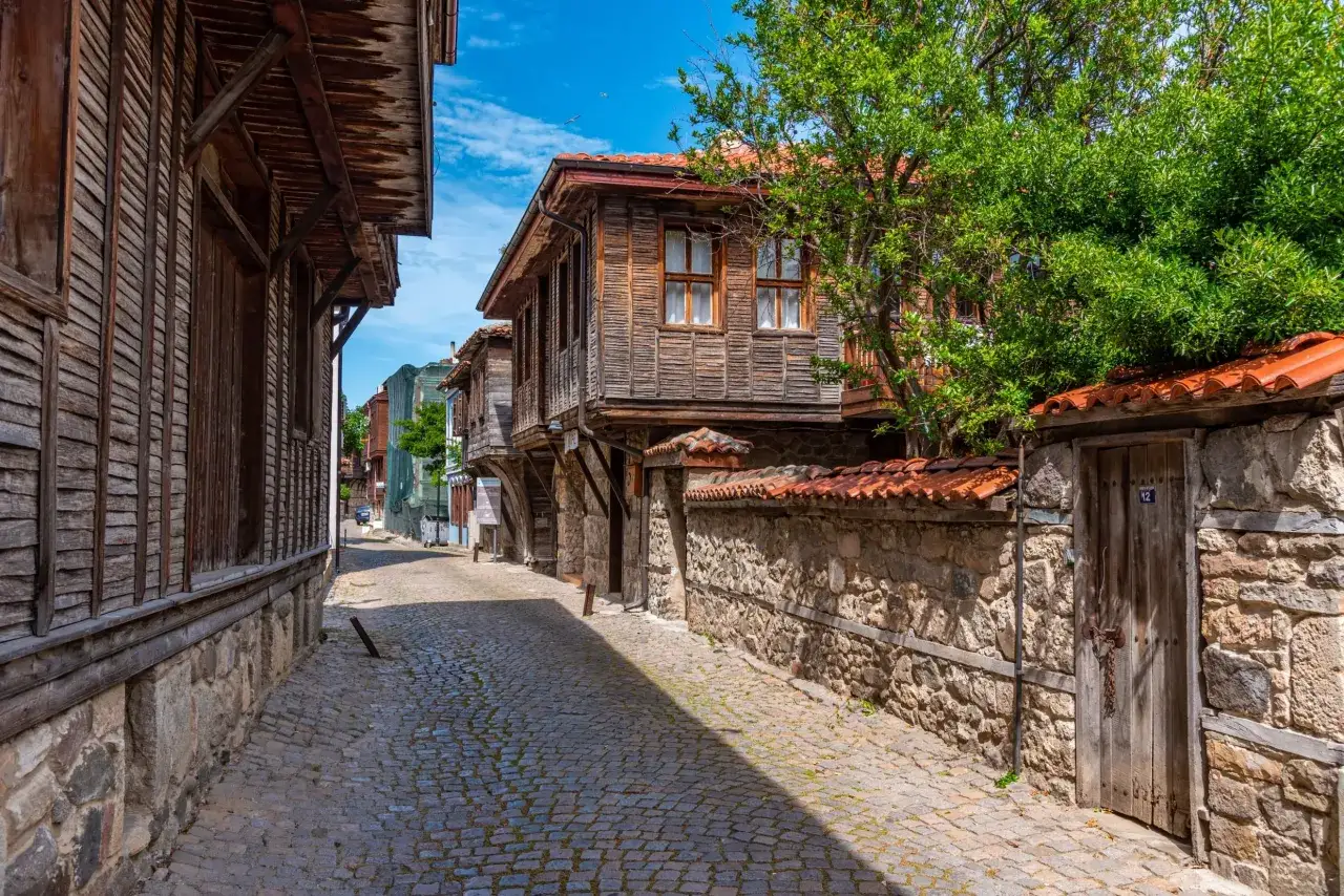 Sozopol atrakcje: odkryj ukryte skarby i fascynującą historię miasta