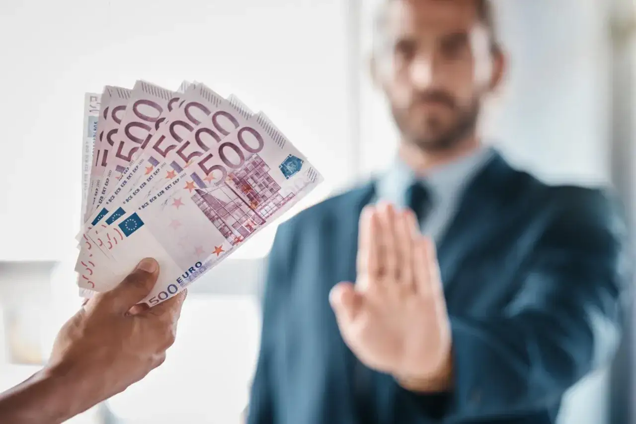 Brak faktury? Gdzie zgłosić i jakie masz prawa - poradnik