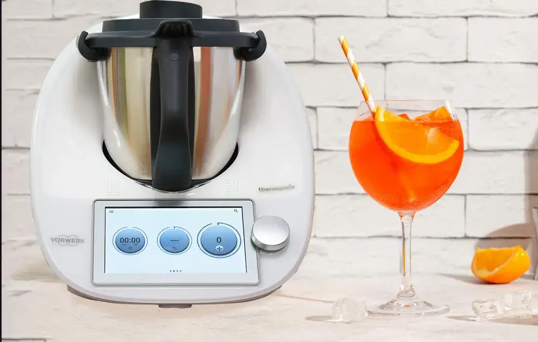 Pyszne drinki w Thermomixie, które zaskoczą Twoich gości