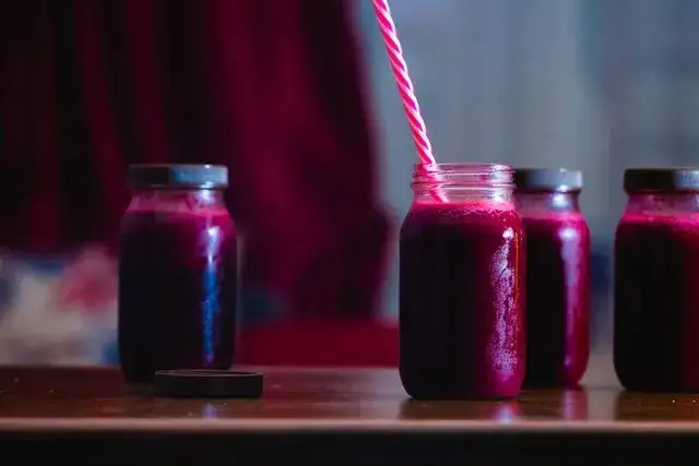 Ile zakwasu z buraka dla dziecka? Bezpieczne dawkowanie dla maluchów