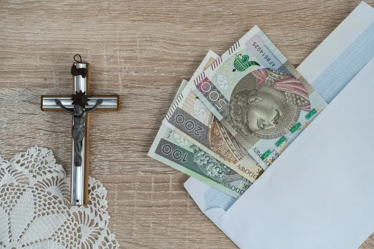Ile daje się na komunię? Odkryj typowe kwoty i zwyczaje